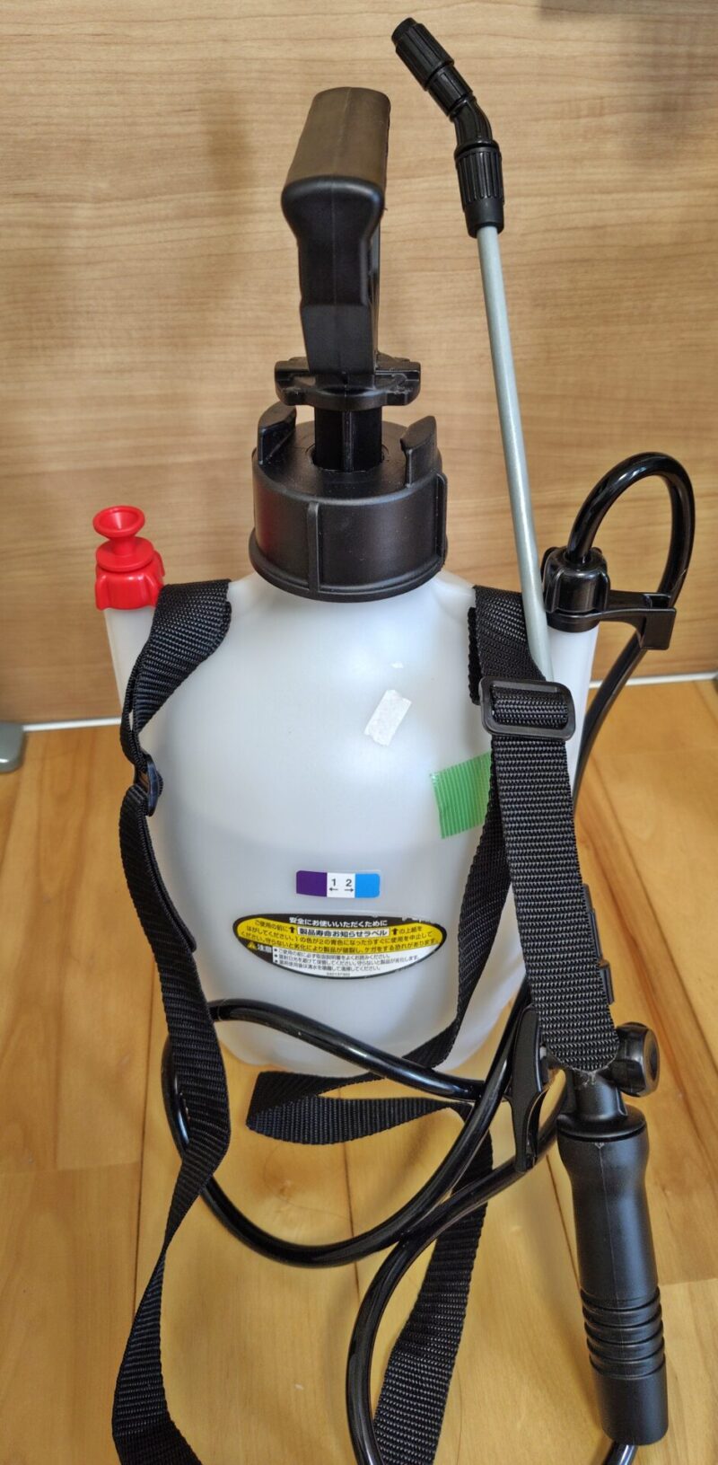 エアコン洗浄に使った蓄圧式噴霧器